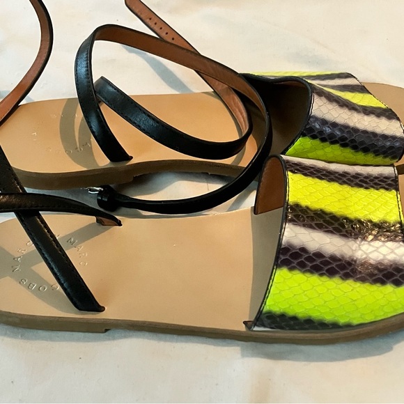 Marc by Marc Jacobs Slide Size 7.5 - Picture 2 of 6